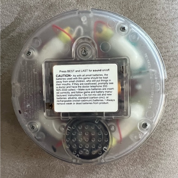 Simon Clear Mini Electronic Handheld Interactive Memory Game - Picture 3 of 3